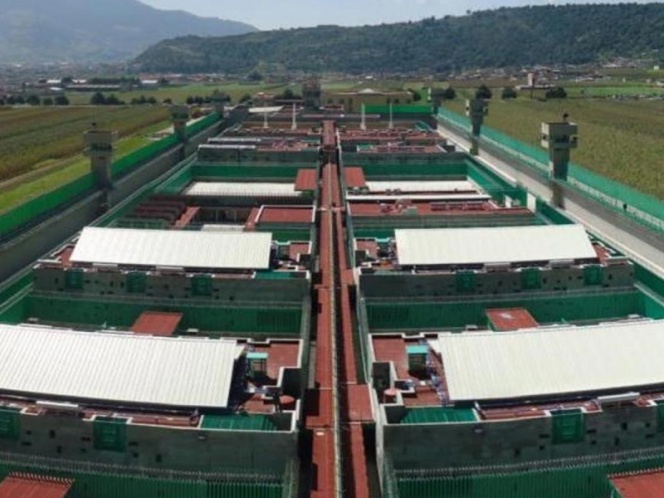 Decomisan presunta droga en penal de Tenango del Valle