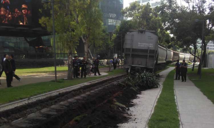 Se descarrila tren en Polanco; no hay lesionados