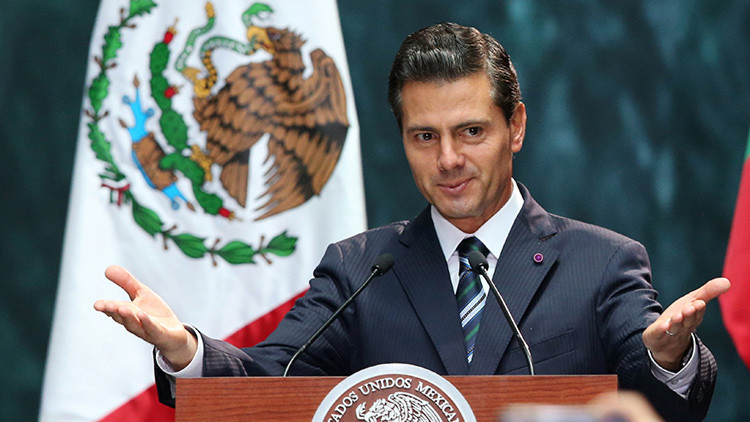 Peña Nieto reconoce a la selección pese a eliminación ante Brasil