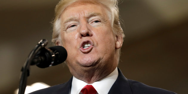 Casi medio EU piensa que Trump es racista