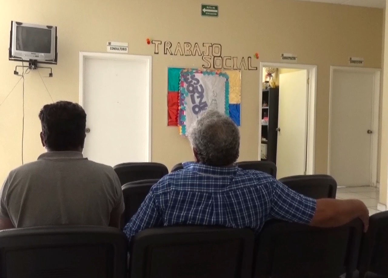 Salud llama a padres de familia a prevenir el trastorno del límite de la personalidad