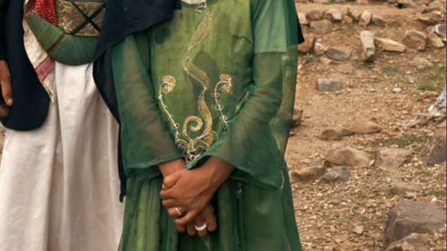 Regresa a Tailandia niña de 11 años que se casó con malasio de 41 años