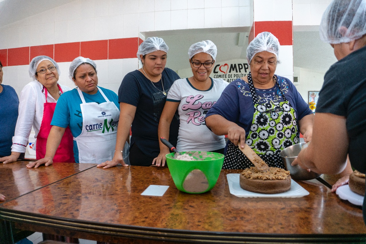 Servicio nacional del empleo ofrece cursos de capacitación en la práctica laboral y de autoempleo