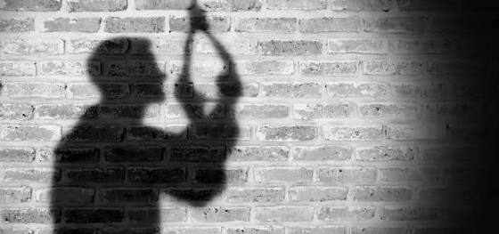 Se suicida acuñense <br>mientras su esposa dormía