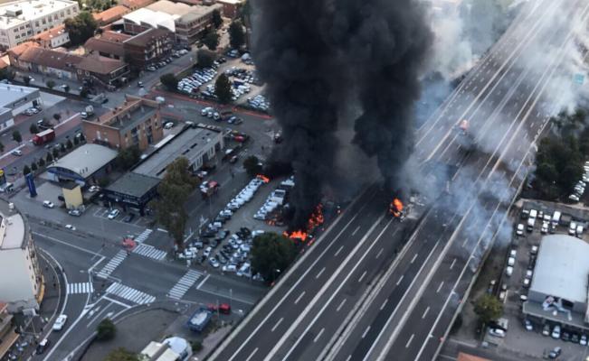 Explosión de camión en Bolonia, Italia, deja un muerto