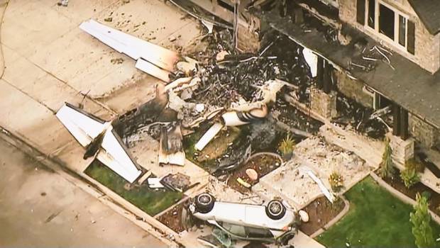 Discute con su esposa y estrella avioneta contra su casa