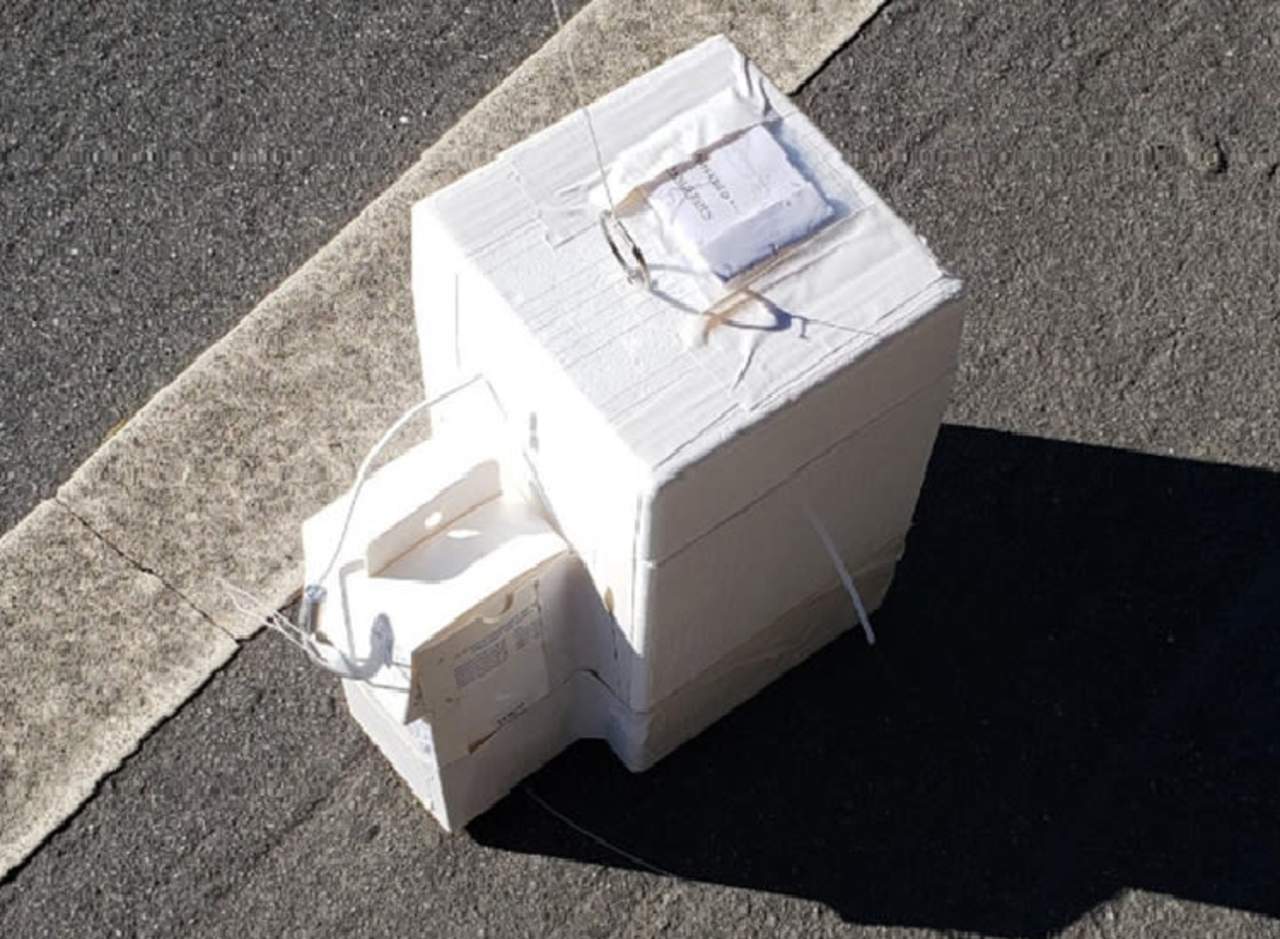 Policía destruye proyecto de ciencias creyéndolo una bomba