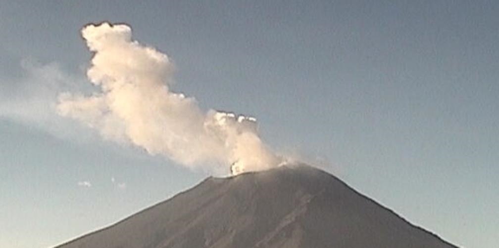 Popocatépetl registra 22 exhalaciones de baja intensidad