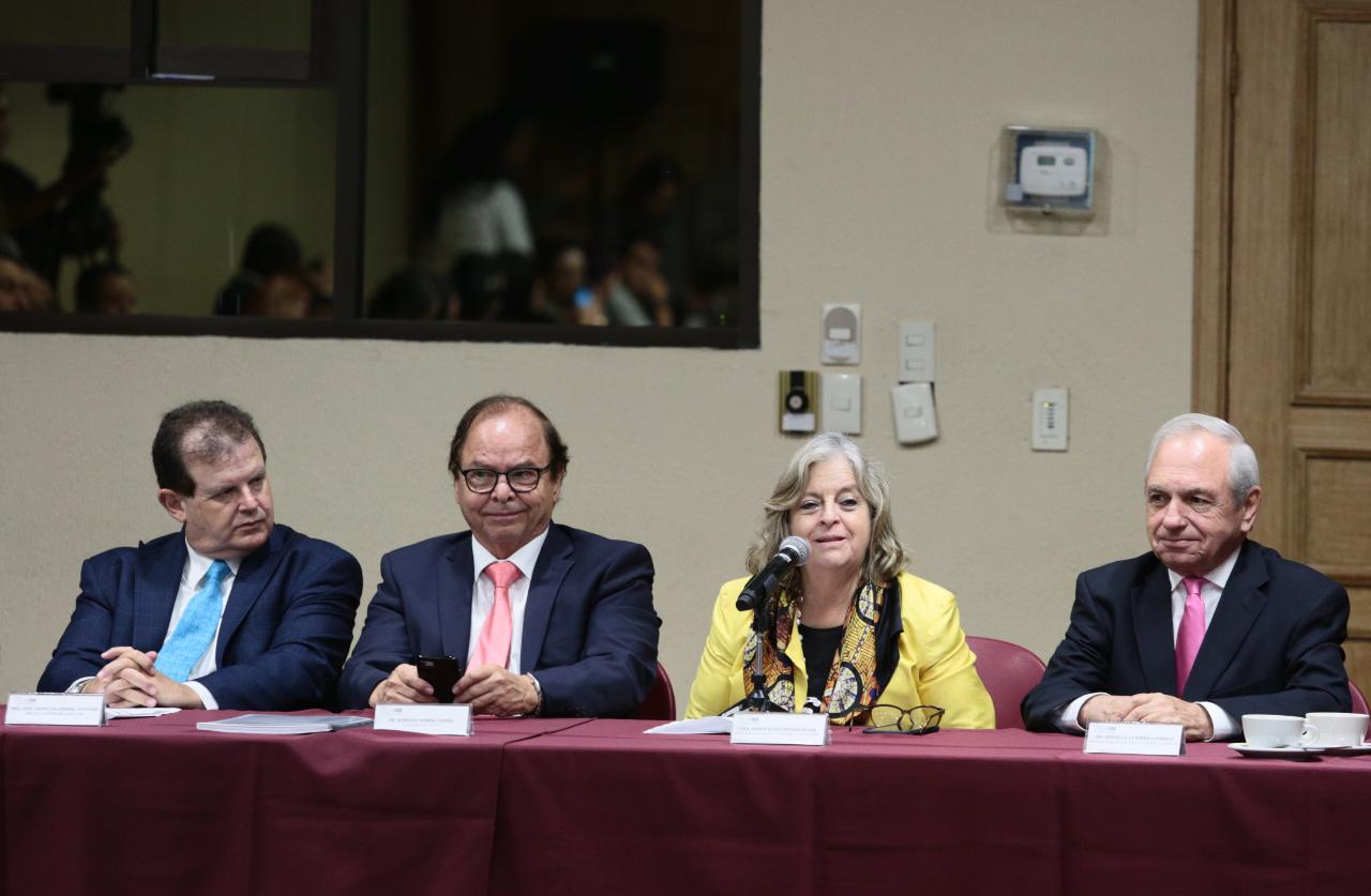 Realizan mesa de diálogo sobre prevención del suicidio