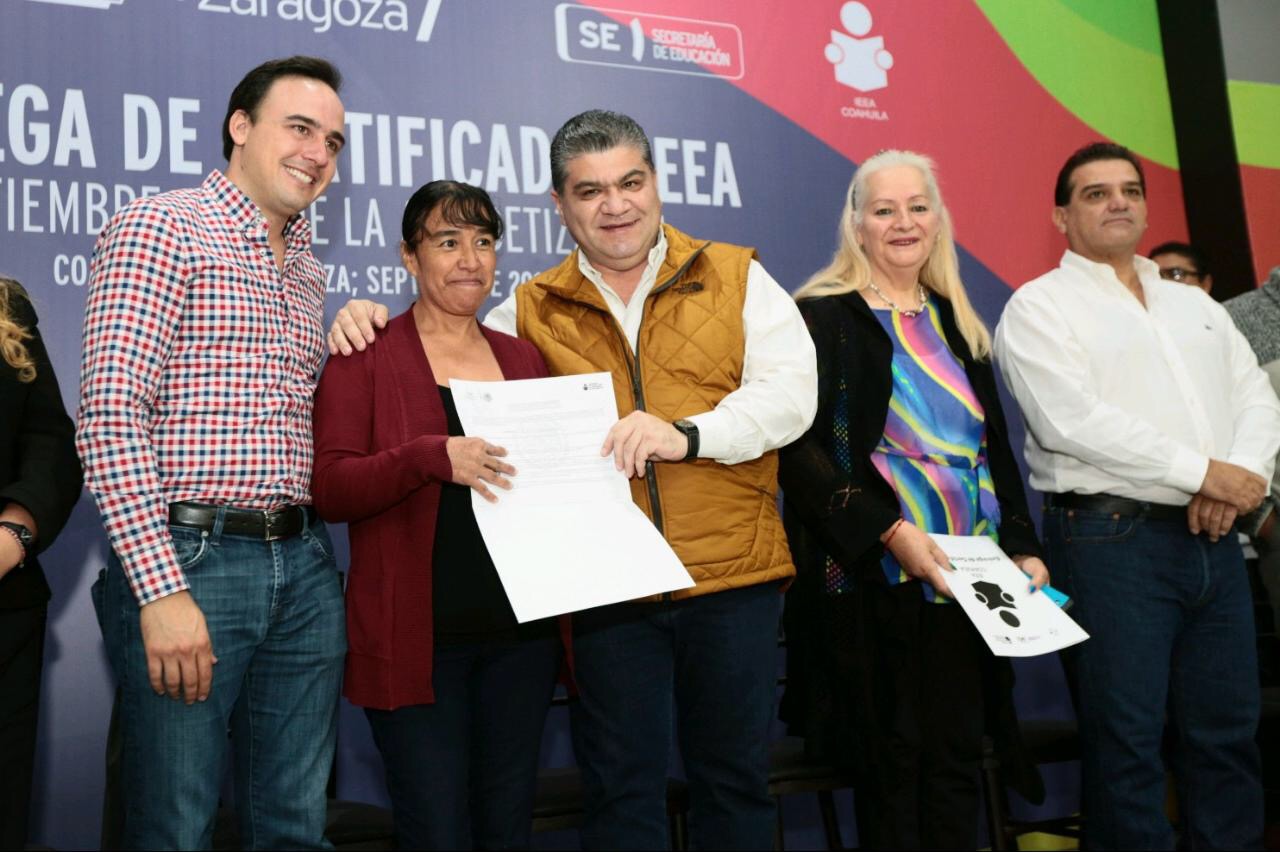 Avanza Coahuila en el abatimiento del rezago educativo