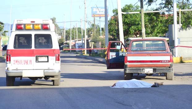 Muere atropellado en Barroterán