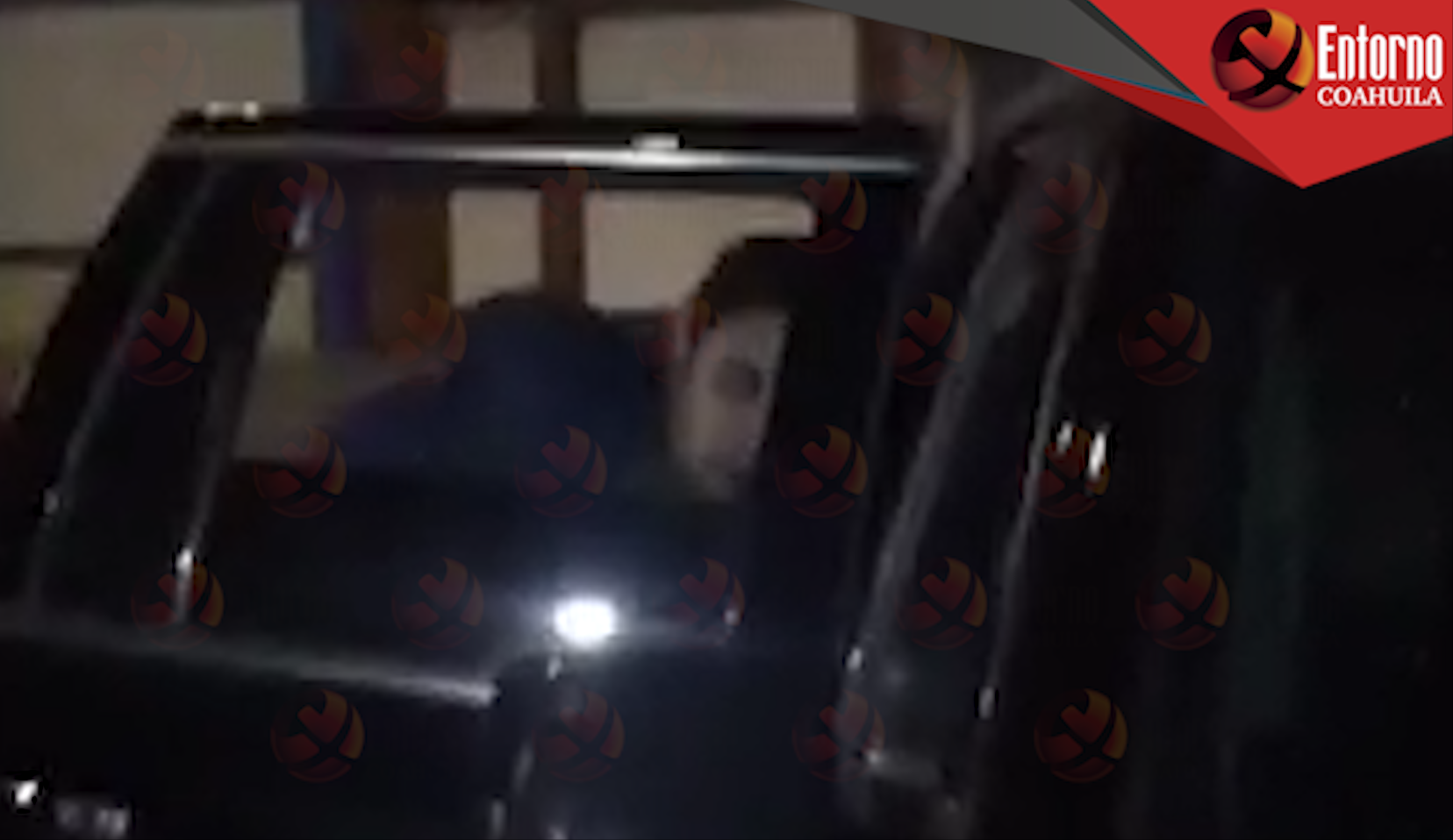 Por la fuerza, presuntos familiares <br>se llevan a hombre en Saltillo