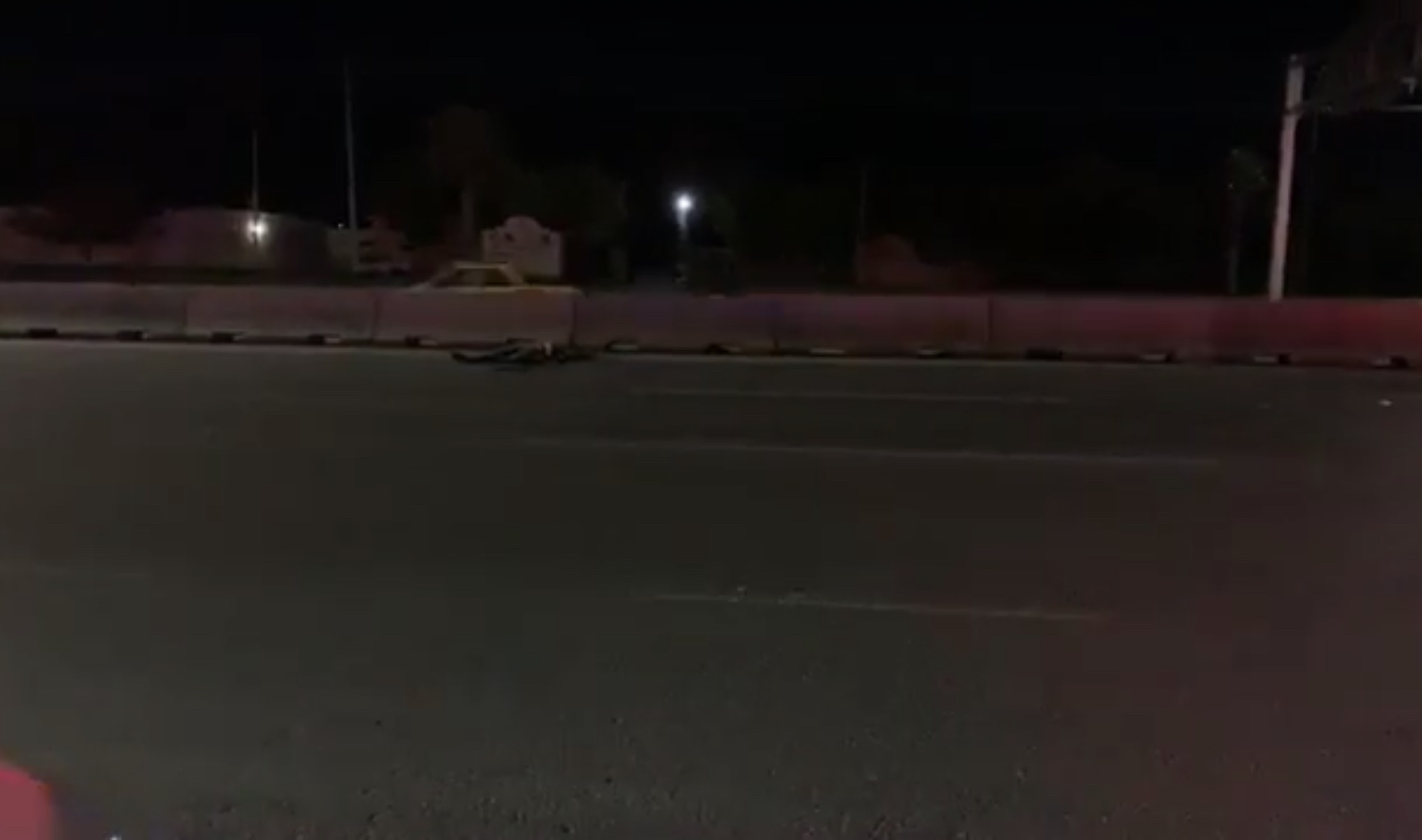 Mata camión a motociclista en Saltillo