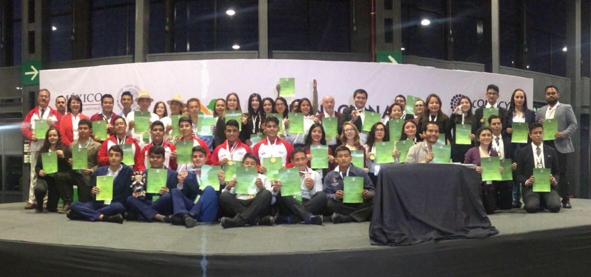 Triunfan jóvenes coahuilenses en nacional de ciencia