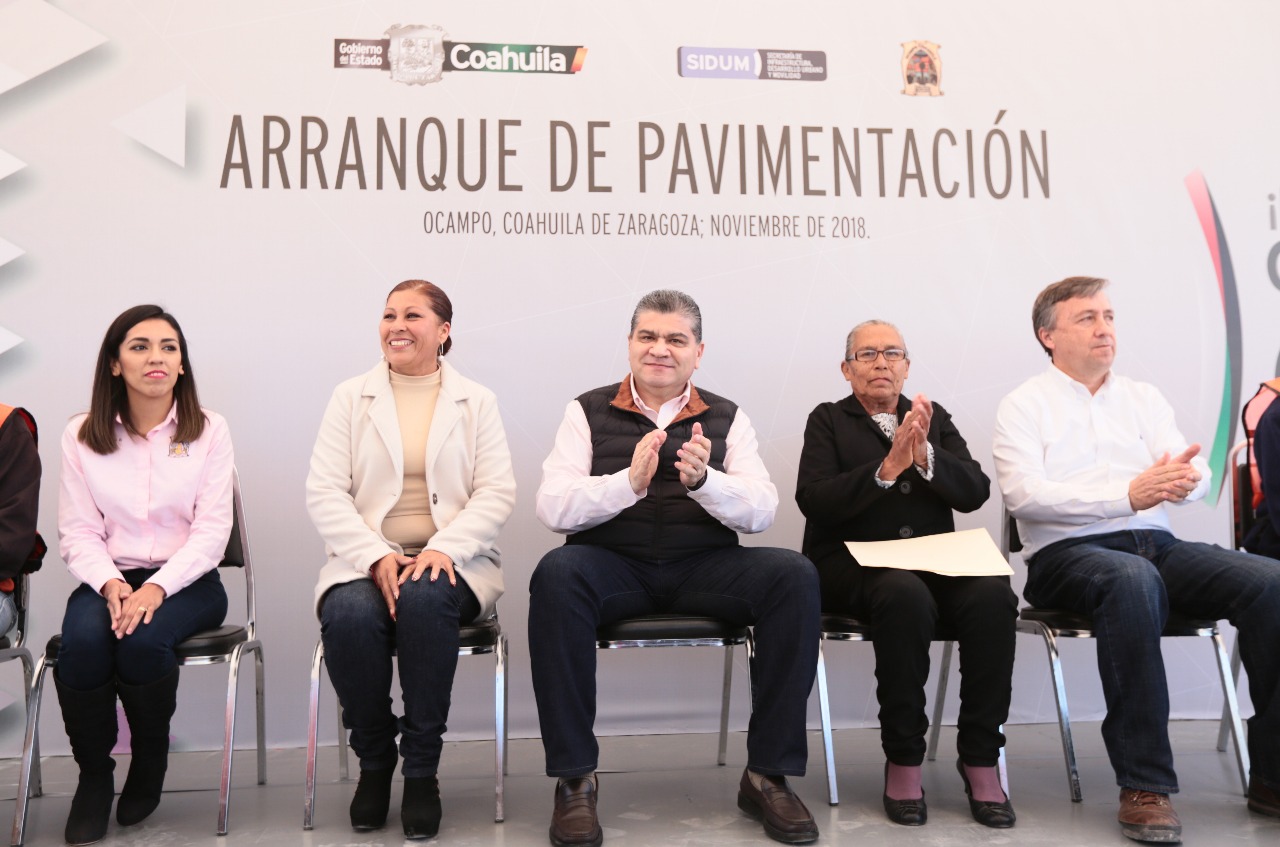 Realiza Riquelme intensa gira de trabajo por 4 municipios