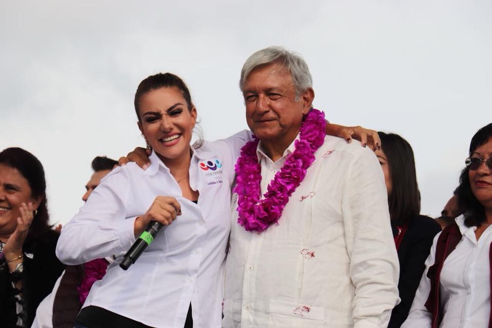 Diputada de Morena invita a ciudadanos a fumar marihuana