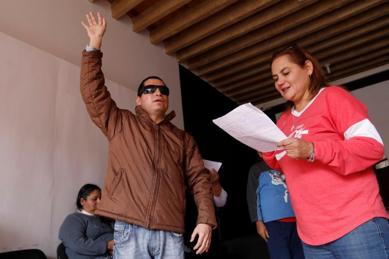 Desarrolla Instituto Municipal de Cultura <br>taller de teatro para invidentes