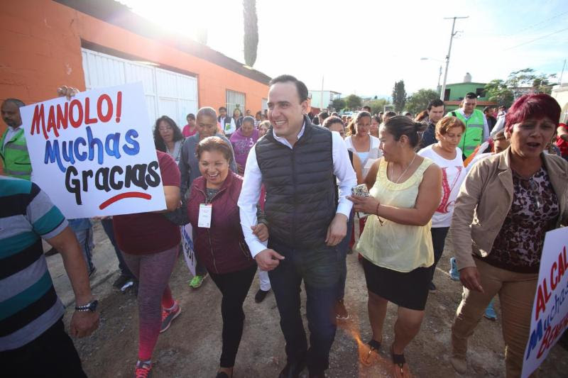 Supervisa Manolo Jiménez obras <br>de pavimentación y drenaje pluvial