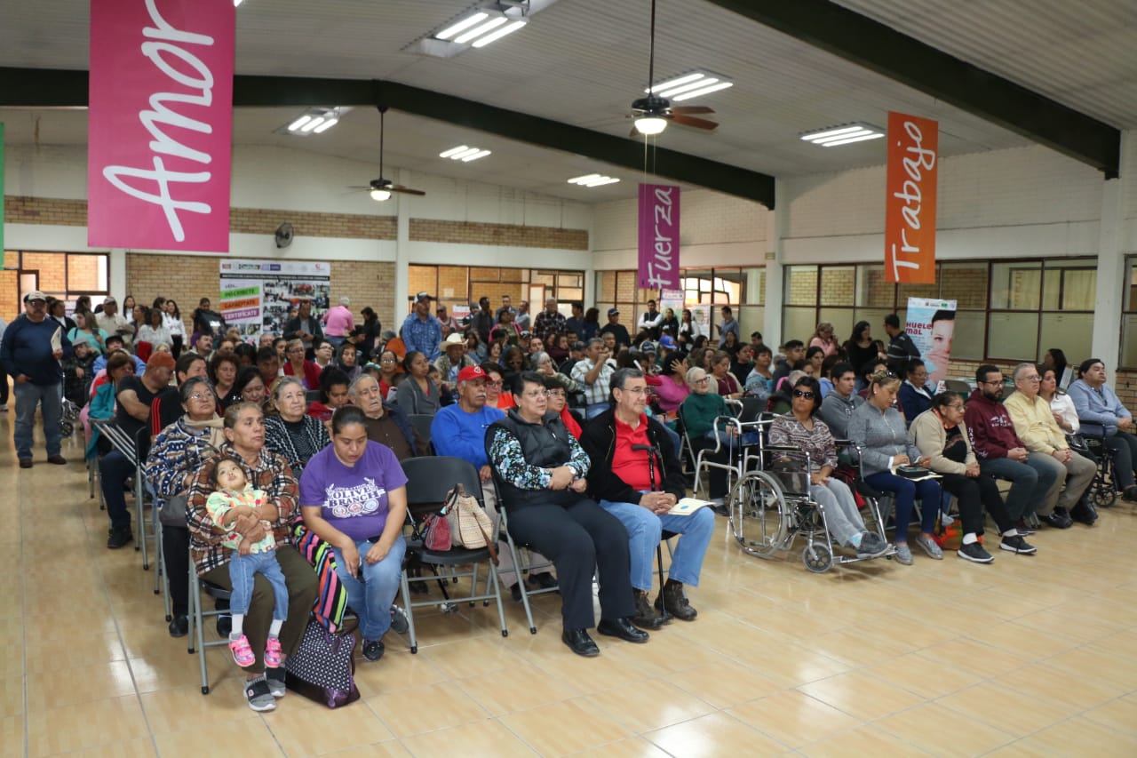 Realiza DIF Coahuila feria de atención a discapacitados