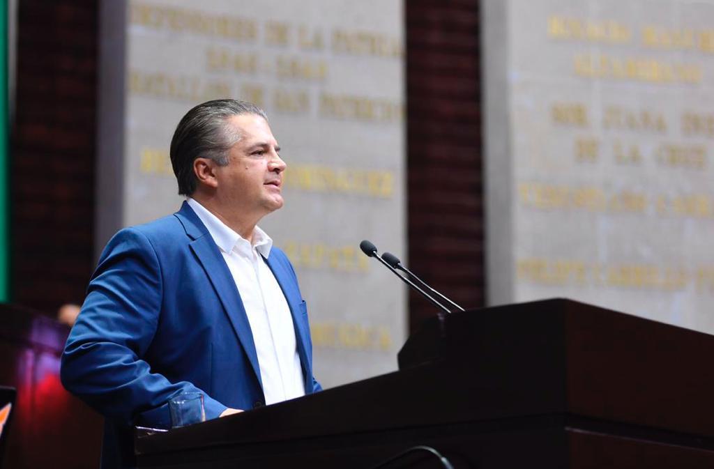 Pugna Lenin Pérez por beneficios <br>fiscales para empresas fronterizas