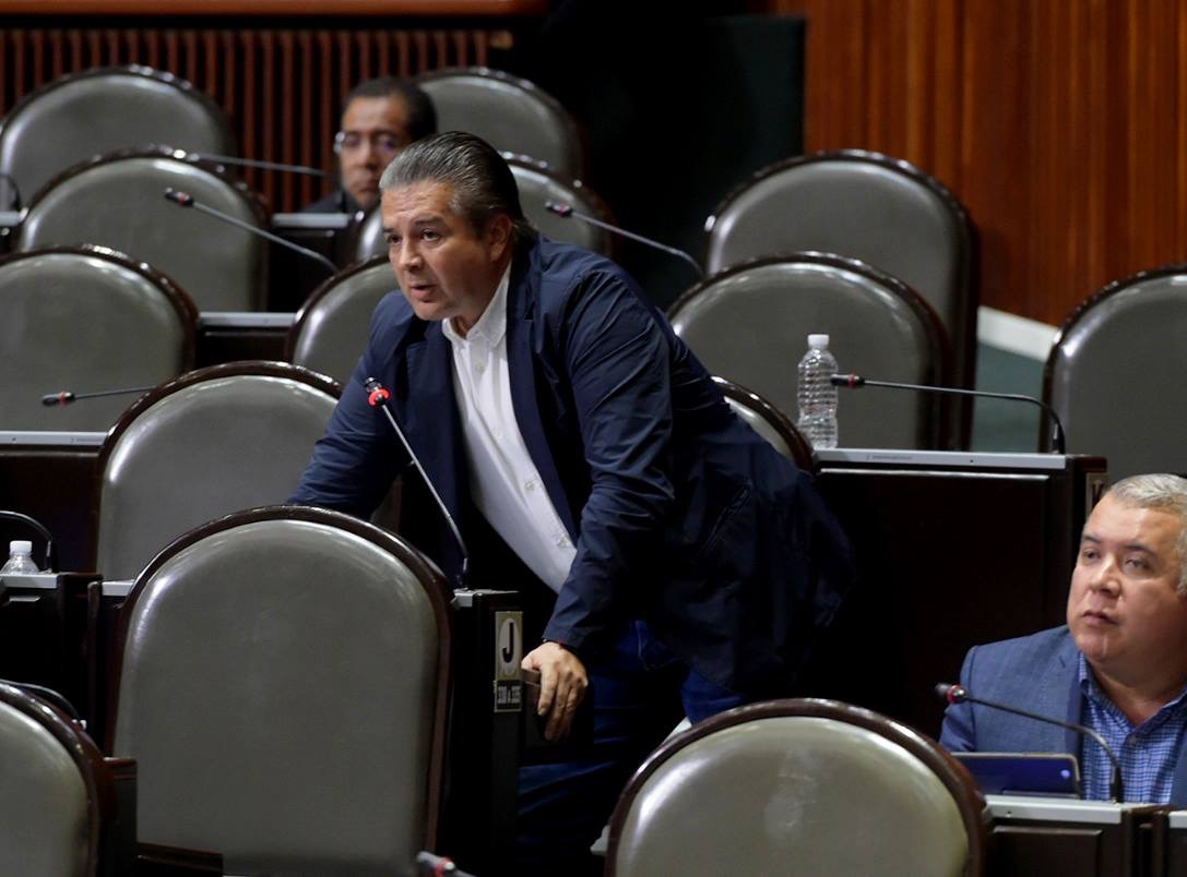 Pide Lenin investigar y castigar <br>asesinato de perro en Piedras Negras