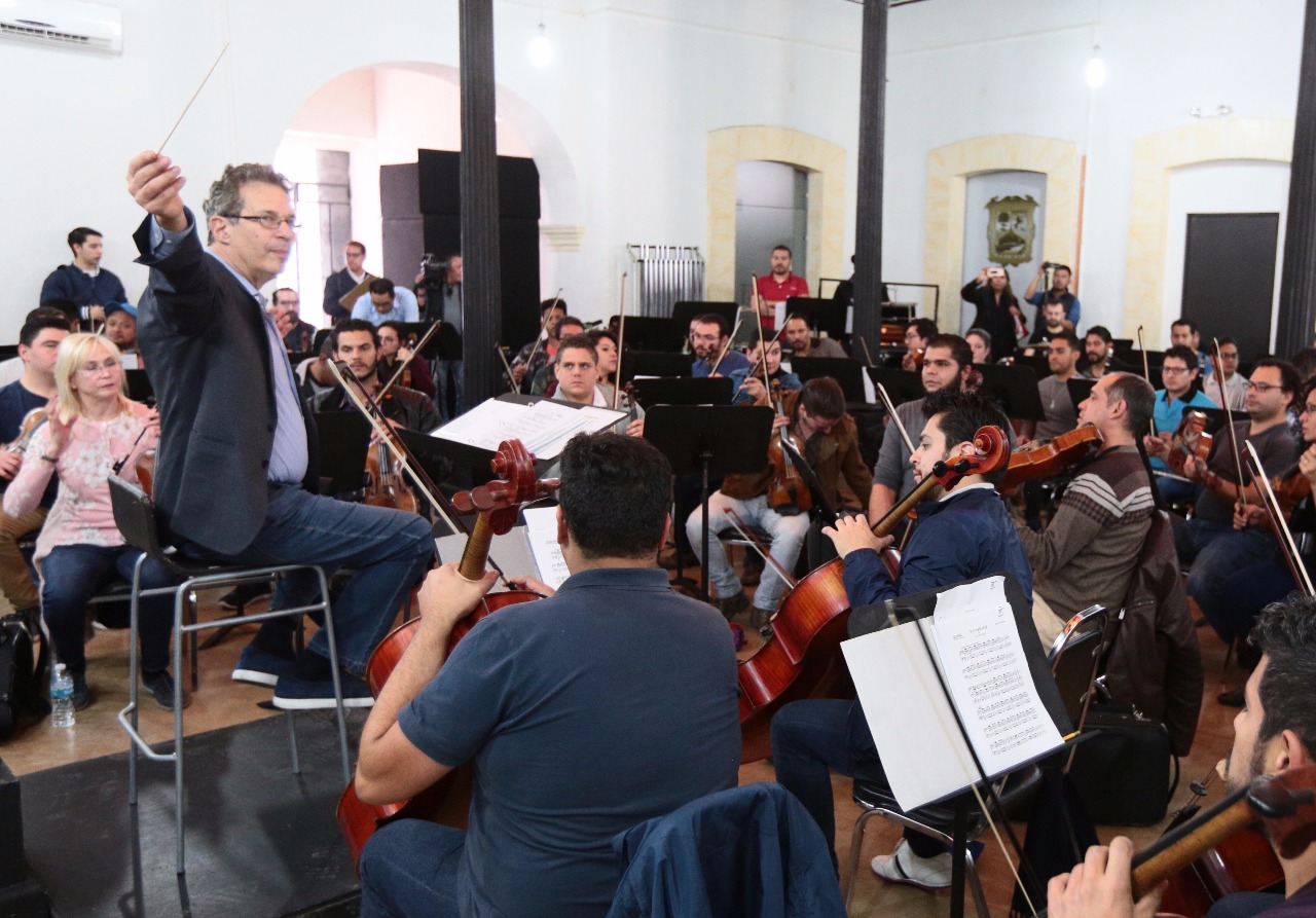 Reconocen calidad de Orquesta Filarmónica de Coahuila; participará junto a Bocelli