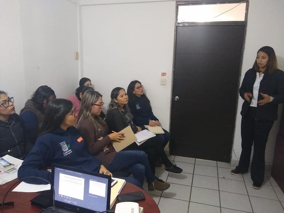 Capacitan a personal de Pronnif en datos personales