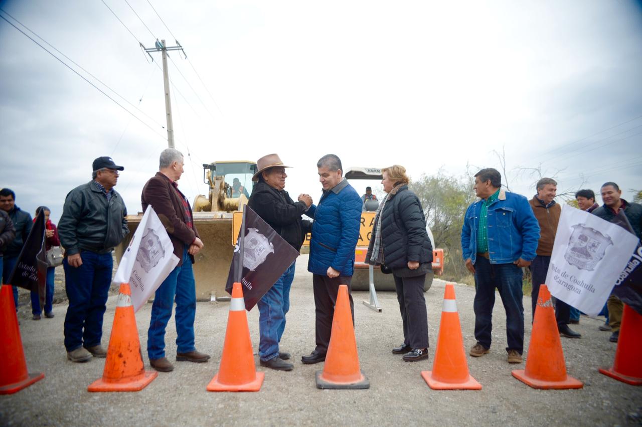 Arranca MARS obras carreteras en Múzquiz