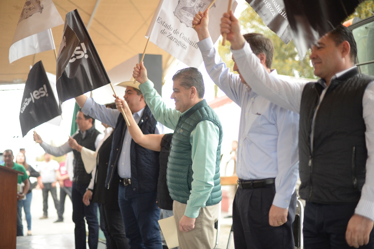 Arranca Riquelme obras de pavimentación <br>en Monclova por 9.7mdp