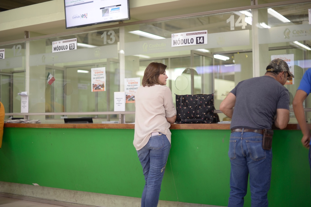 Sólo 4 de cada 10 pagan derechos <br>vehiculares en la región Centro