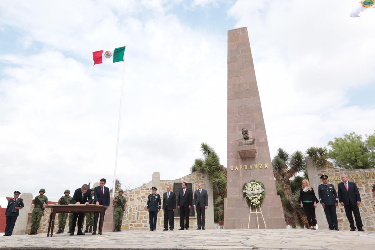 Refrenda Riquelme compromiso <br>de Coahuila con progreso de México