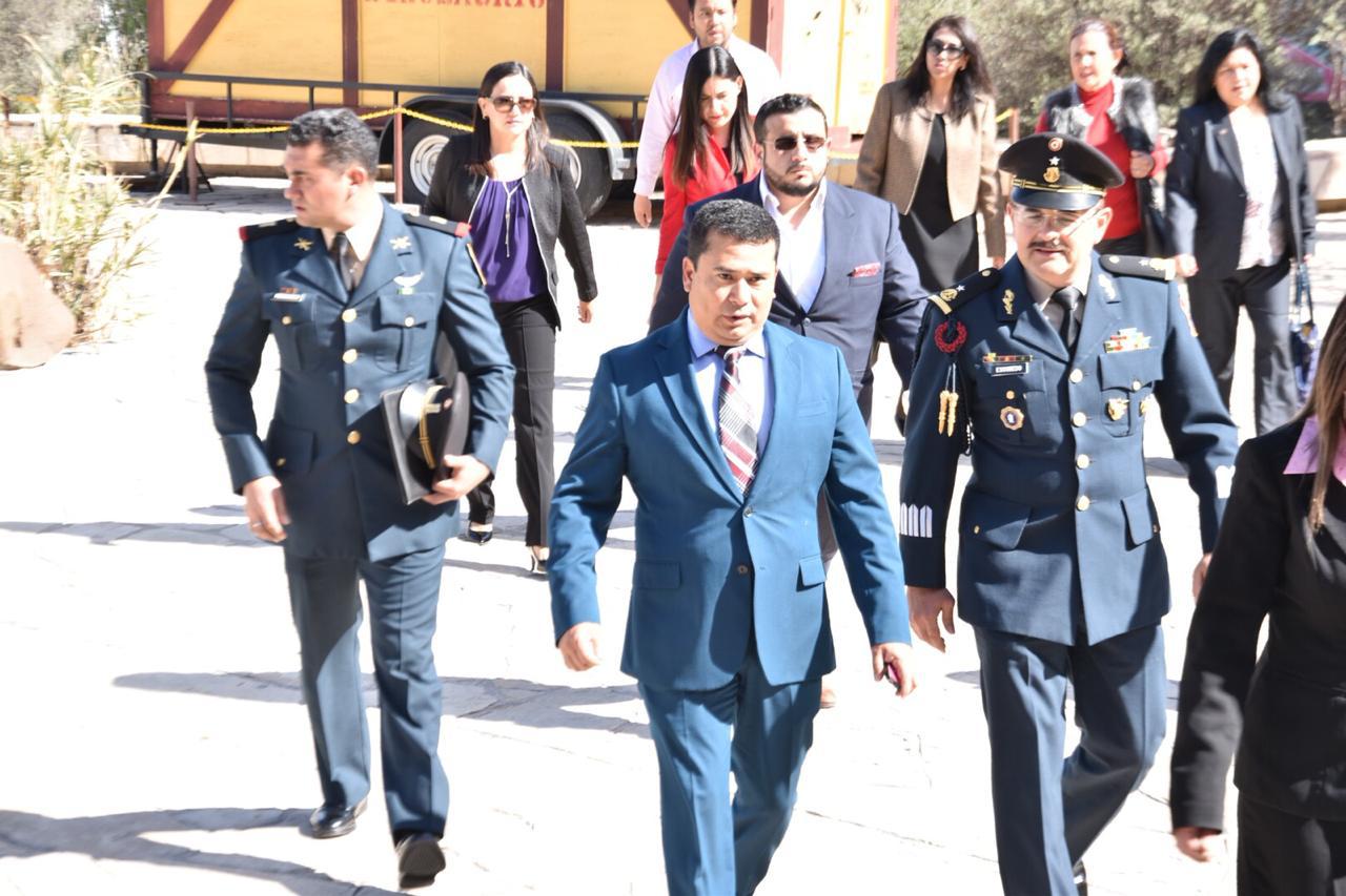 Marcelo Torres, ignorante <br>o mentiroso: Reyes Flores