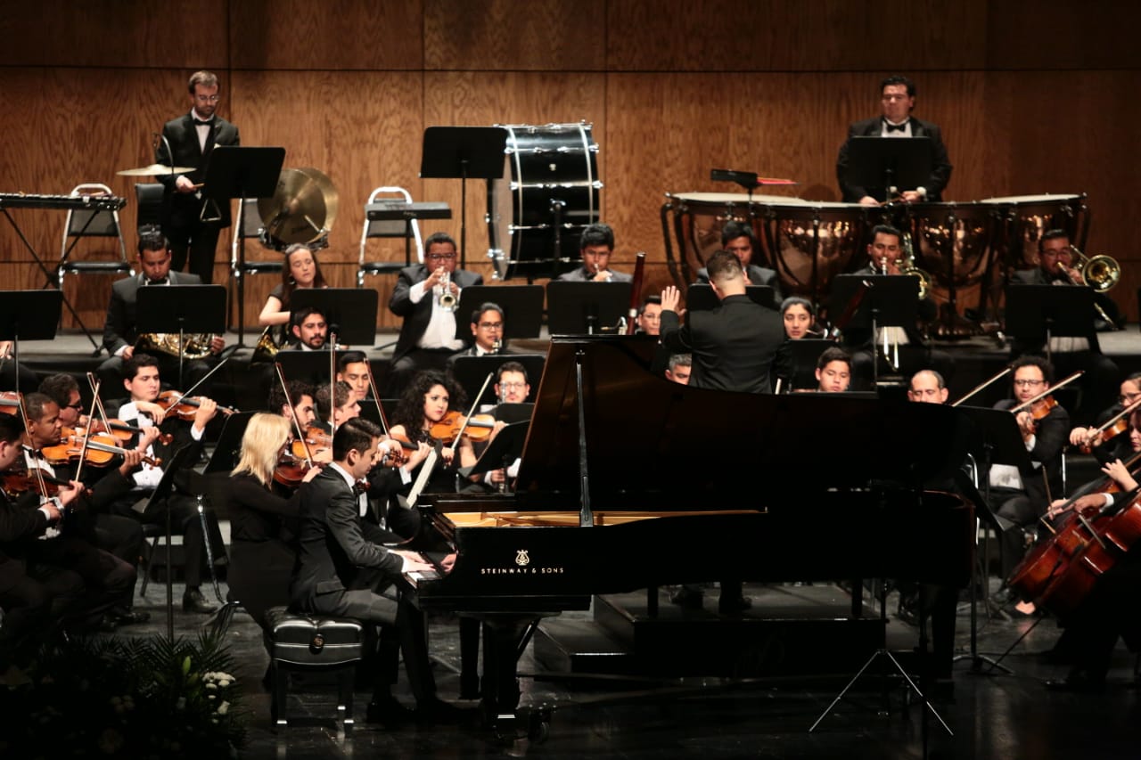 Con estreno mundial de concierto, celebran 40 aniversario del Teatro de la Ciudad