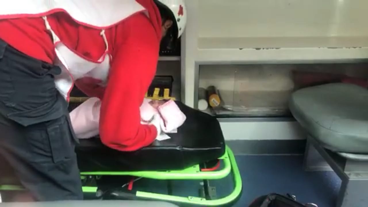 Desnuda, abandonan <br>a recién nacida en Saltillo