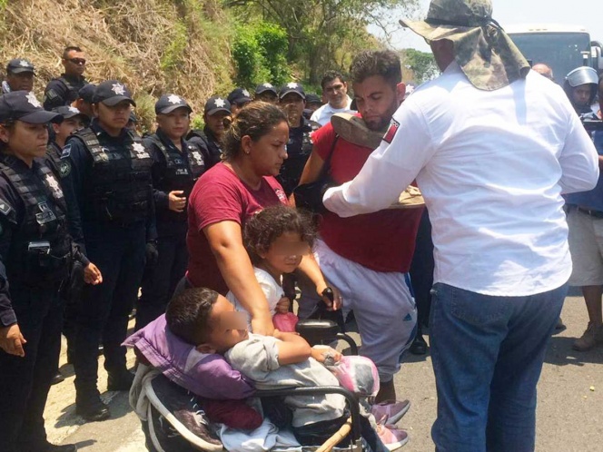 Asegura INM a 367 migrantes en Chiapas; <br>Gobierno les dará tarjeta de visitantes