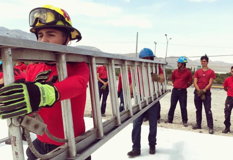 Avanza preparación de bomberos voluntarios en Saltillo