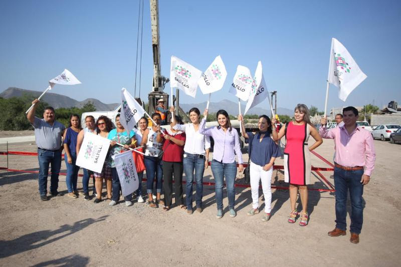 Lleva municipio electrificación <br>a colonia Evaristo Pérez Arreola