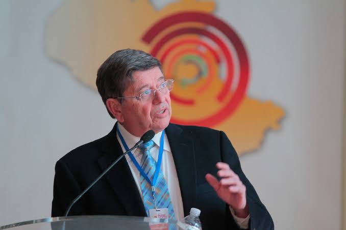 Renuncia al PRI Rogelio Montemayor