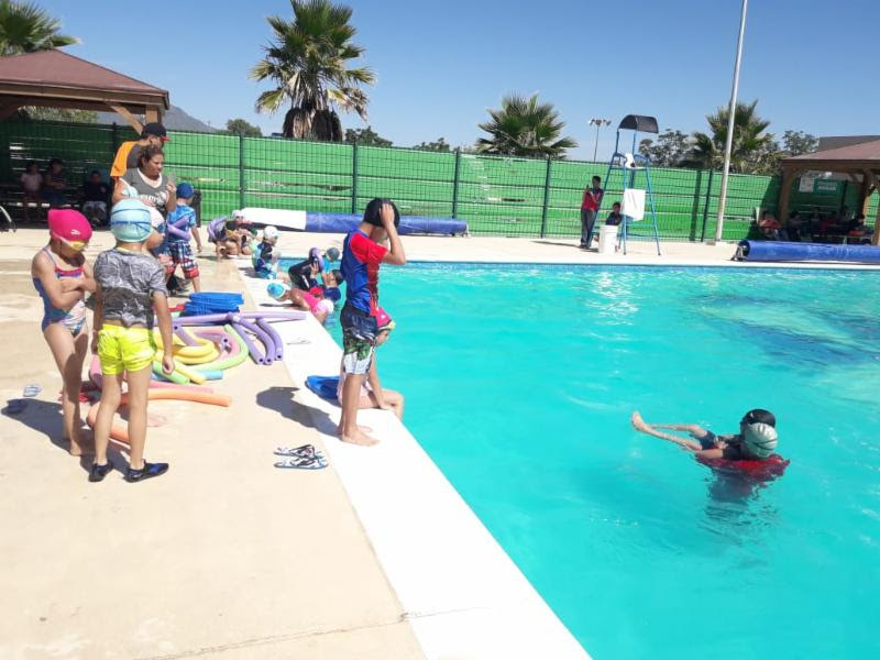 Este domingo, papás entran gratis en los Centros Acuáticos de Saltillo