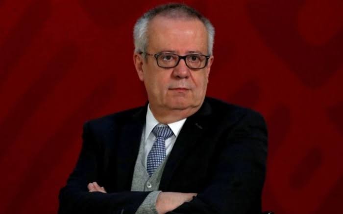 Renuncia Secretario de Hacienda; <br>acusa conflicto de interés en la 4T