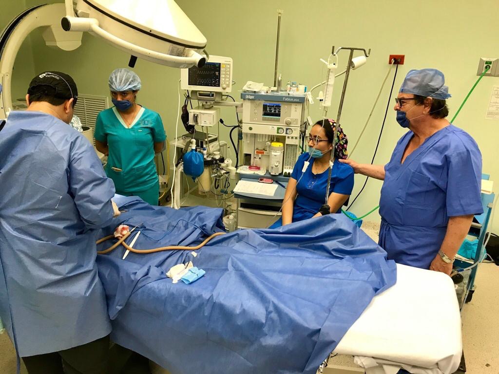 Invierten 100 mdp para cirugías de mínima invadían en hospitales del estado