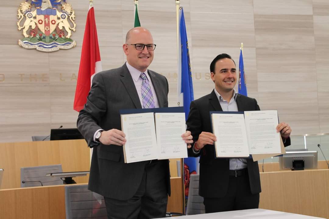 Celebran Saltillo y Windsor <br>25 años de hermanamiento