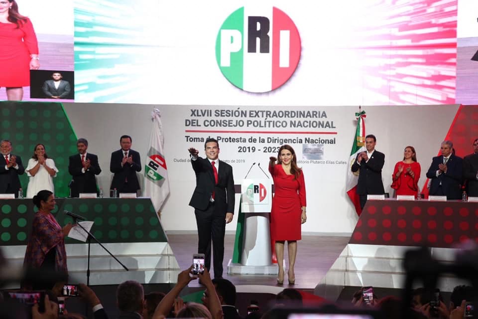 Rinden protesta Alito y Viggiano <br>al frente del CEN del PRI