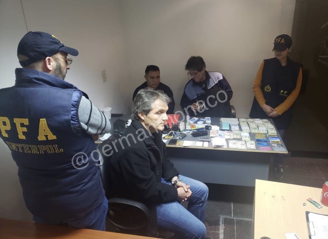 Detienen a Carlos Ahumada en <br>Argentina; FGR alista extradición