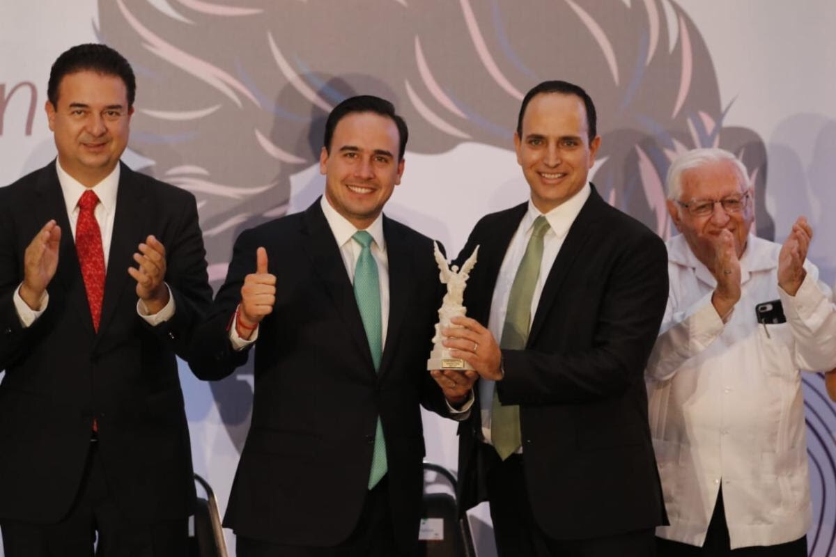 Entrega Manolo Presea <br>Manuel Acuña 2019