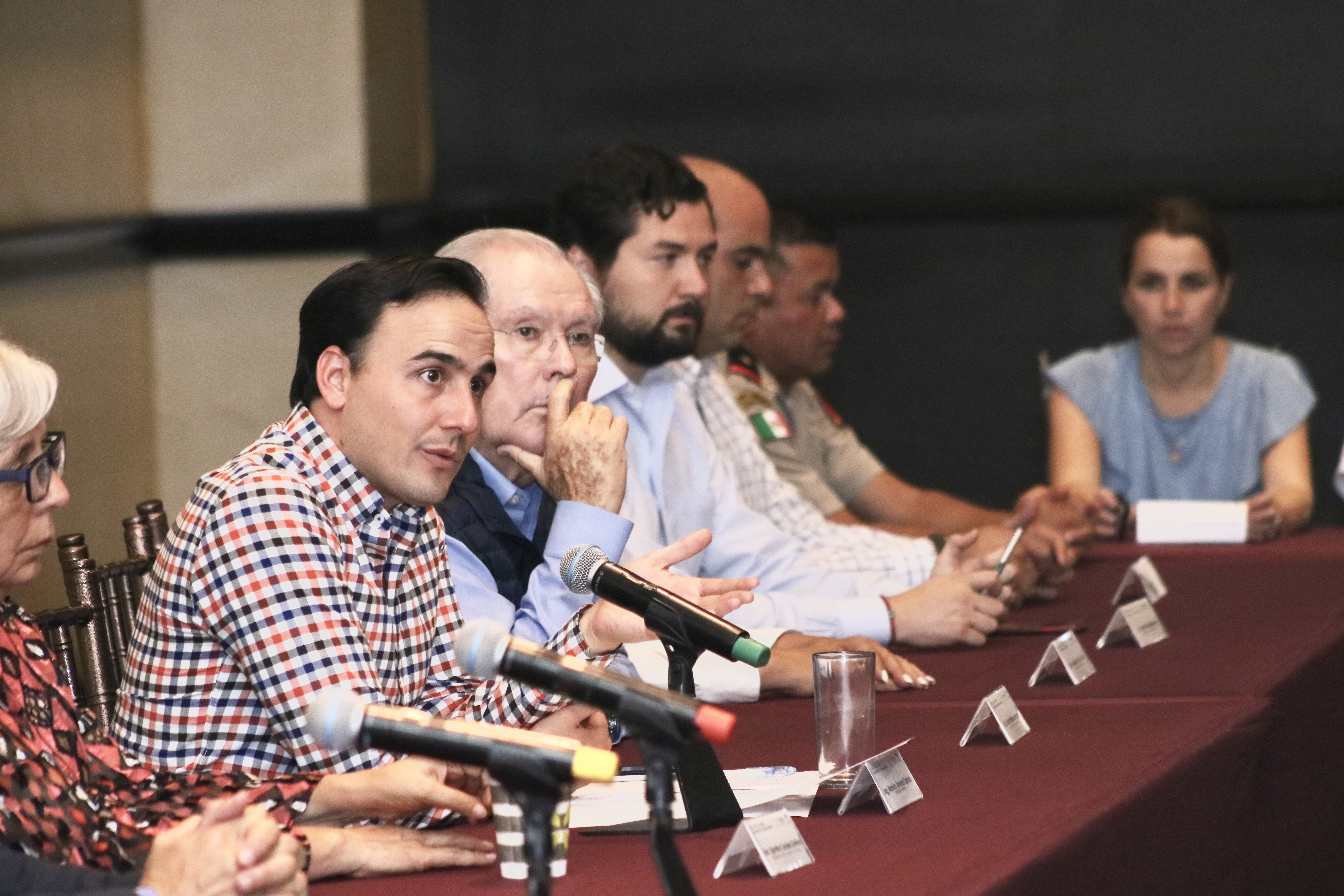 Instala Manolo Consejo Ciudadano <br>para la Agenda Ambiental