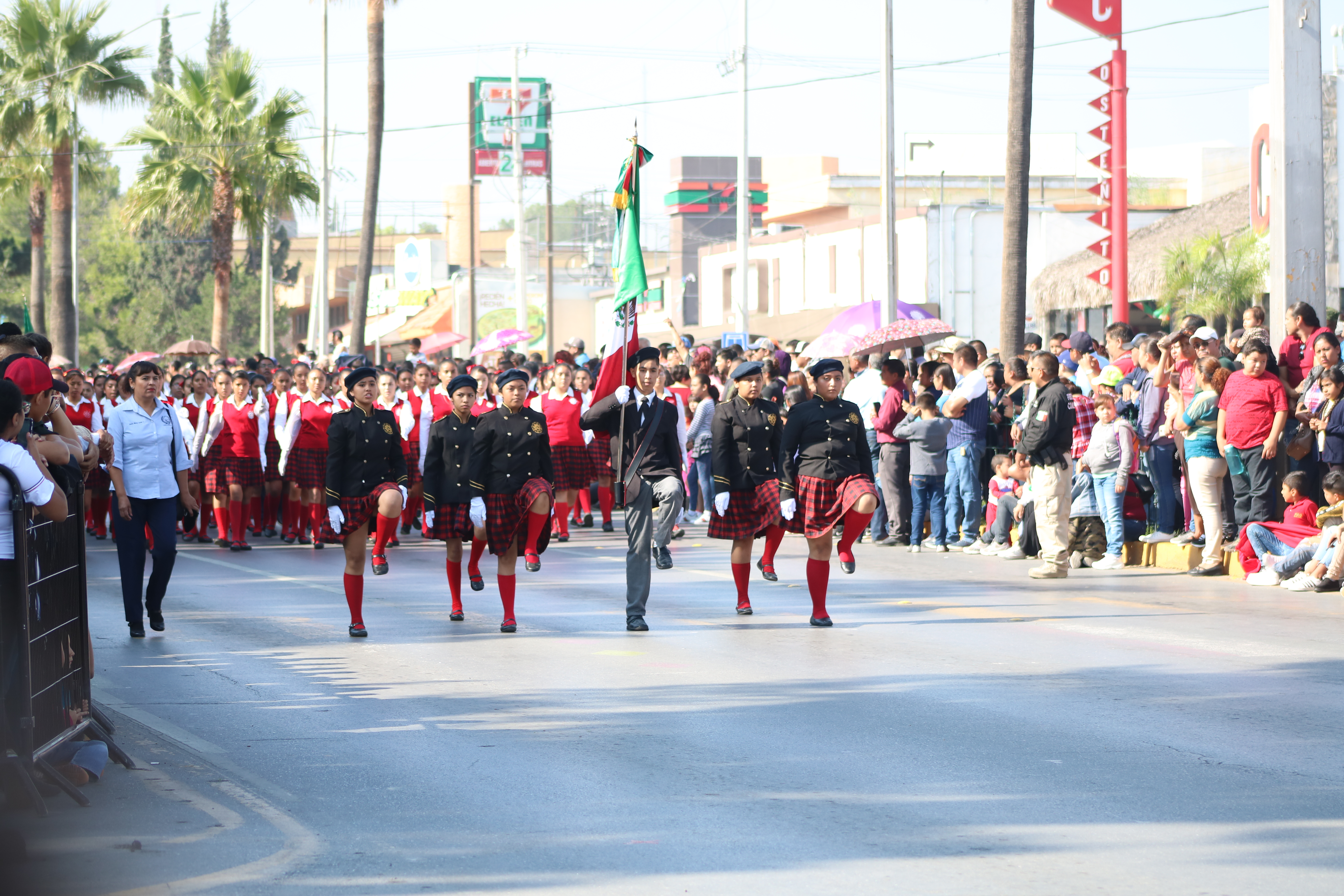 Disfrutan 73 mil personas en Saltillo <br>festejos patrios; reportan saldo blanco