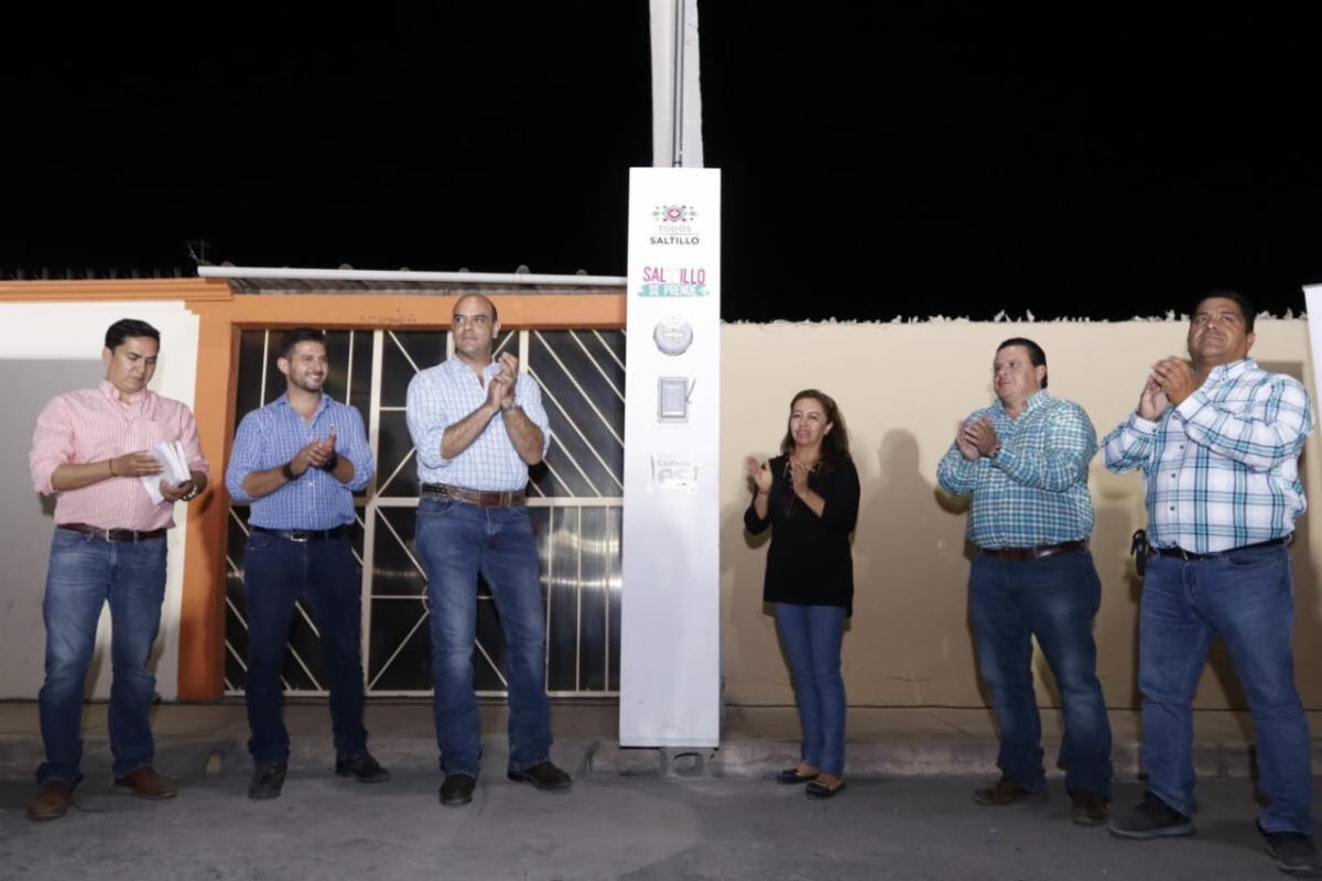 Saltillo cuenta con alumbrado público de vanguardia