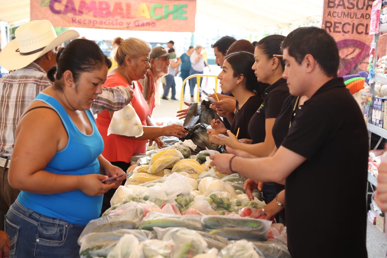 Lleva DIF Coahuila “cambalache” a Monclova