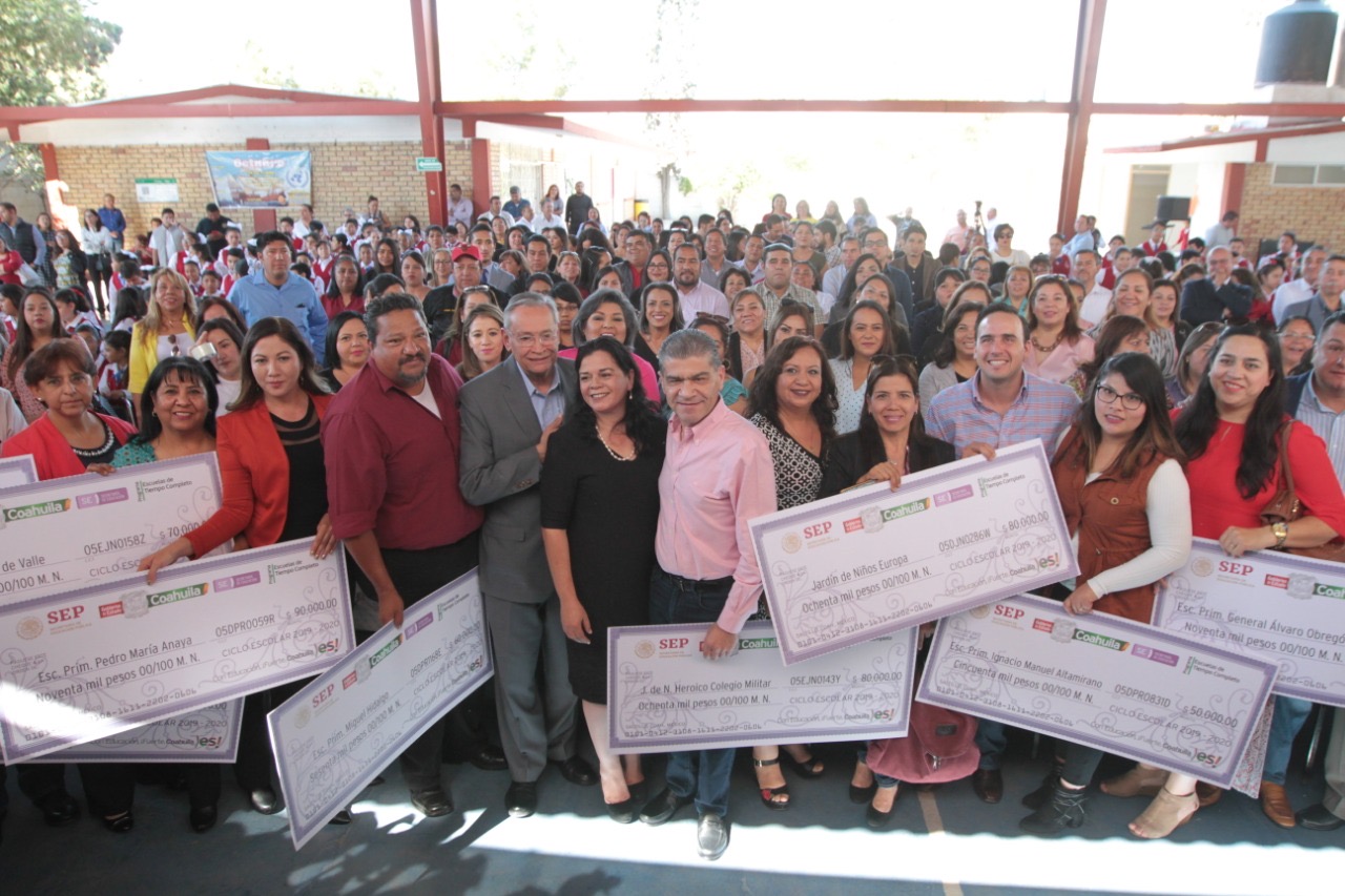 Fortalece Riquelme con 46 mdp a <br>escuelas de tiempo completo